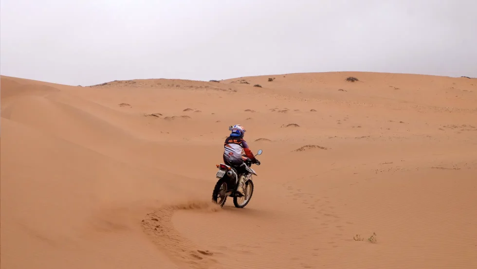 Desierto de Atacama en moto con Enduro Austral