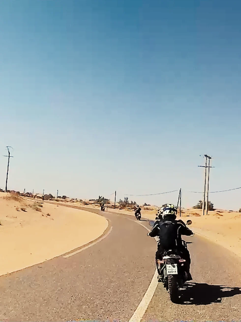 Ruta en moto por Marruecos: Draa y Chegaga en grupo para todos los niveles