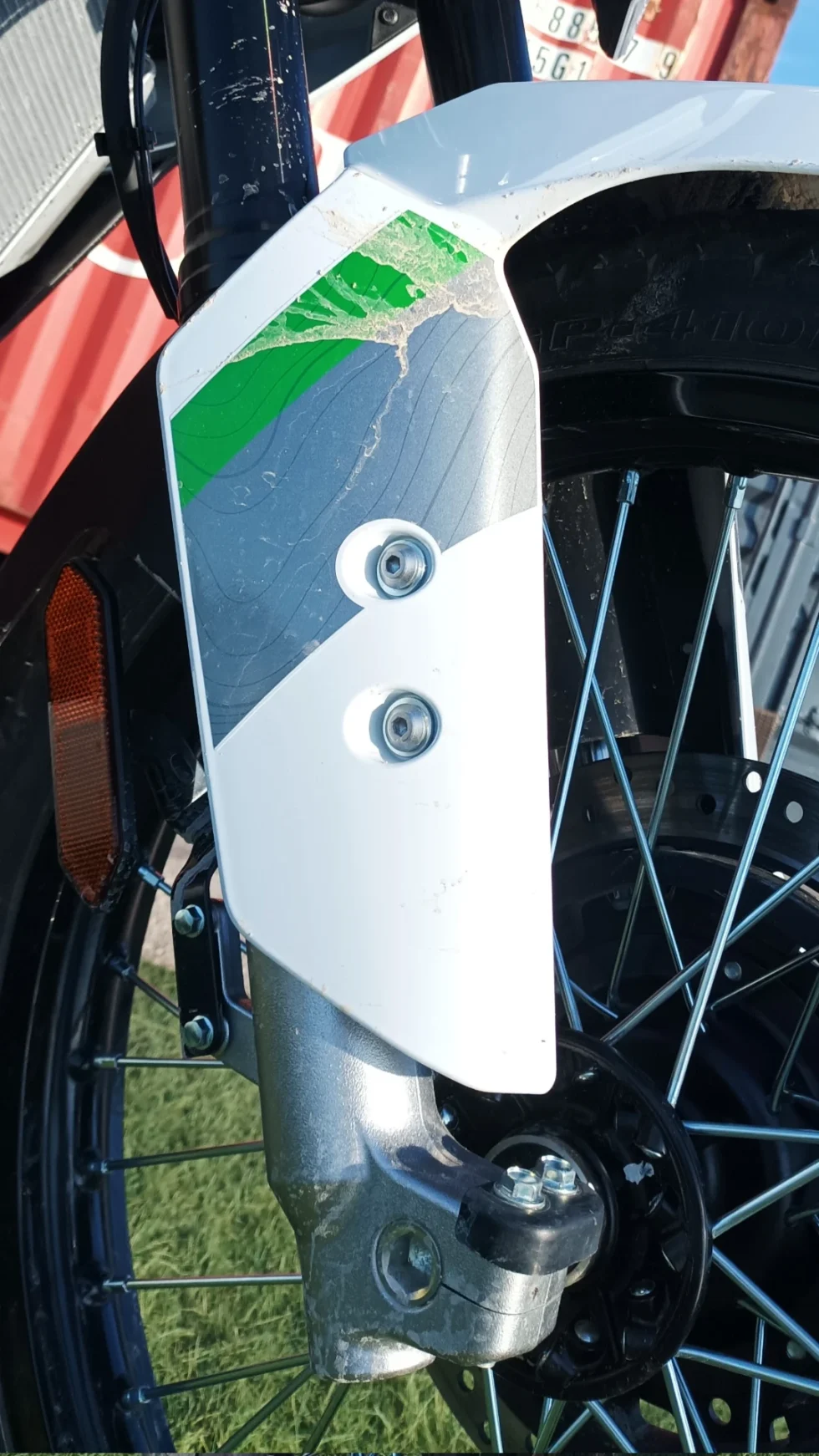 Prueba Kawasaki KLE 500: Para viajes y aventuras, no circo.