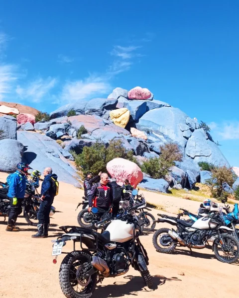 Ruta en moto por Marruecos: Draa y Chegaga en grupo para todos los niveles
