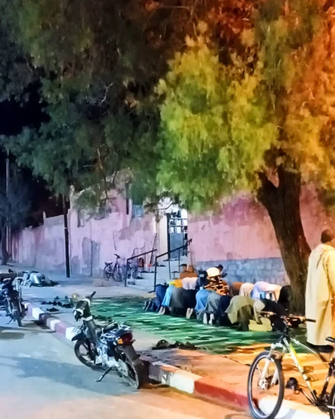 Ruta en moto por Marruecos: Draa y Chegaga en grupo para todos los niveles