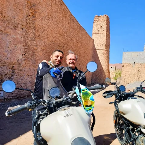 Ruta en moto por Marruecos: Draa y Chegaga en grupo para todos los niveles