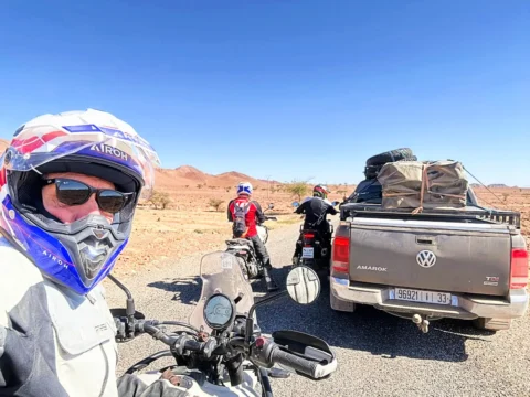 Ruta en moto por Marruecos: Draa y Chegaga en grupo para todos los niveles