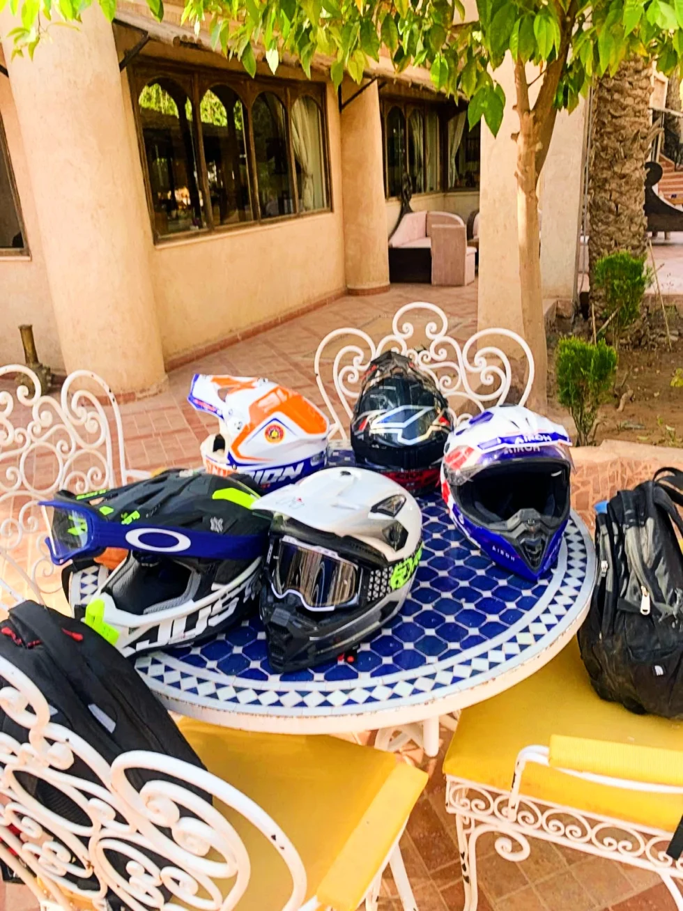 Ruta en moto por Marruecos: Draa y Chegaga en grupo para todos los niveles